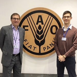 Olli Kalha ja Teemu Viinikainen FAOn pääkonttorissa Roomassa.